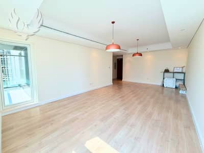 2 Bedroom Flat for Rent in Jumeirah Lake Towers (JLT), Dubai - Lake View | Maids Room | Closed Kitchen 2 Bedroom Flat for Rent in Jumeirah Lake Towers (JLT), Dubai - Lake View | Maids Room | Closed Kitchen