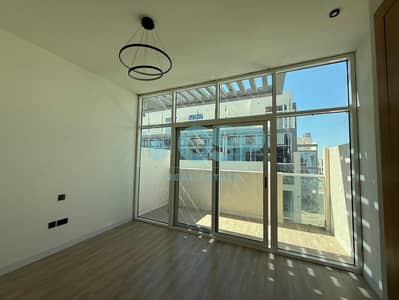 4 Schlafzimmer Villa zum Verkauf in Dubai Investments Park (DIP), Dubai - WhatsApp Image 2026-09-16 at 4.01. 52 PM (1). jpeg