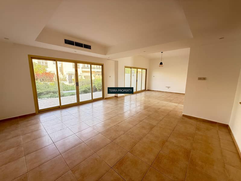 Villetta a schiera a Al Hamra Village,Al Hamra Village Town Houses, 3 camere da letto, 90000 AED - 16531573 Villetta a schiera a Al Hamra Village,Al Hamra Village Town Houses, 3 camere da letto, 90000 AED - 16531573