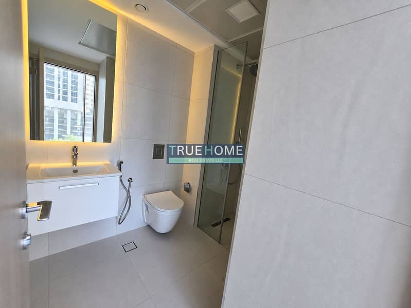 6 Bathroom 2. png