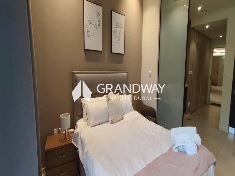 3 Elegant Studio | Modern Living | Best Location — photo 3
