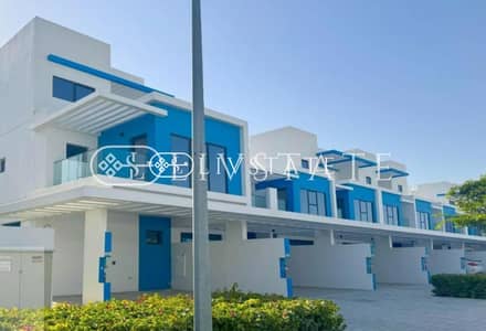 5 habitaciones Villa para en Alquiler en DAMAC Lagoons, Dubai - Villa en DAMAC Lagoons，Santorini, 5 dormitorios, 350000 AED - 14579053