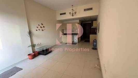 Studio for Rent in Dubai Sports City, Dubai - Large Studio | VACANT | Prime Location Studio for Rent in Dubai Sports City, Dubai - Large Studio | VACANT | Prime Location