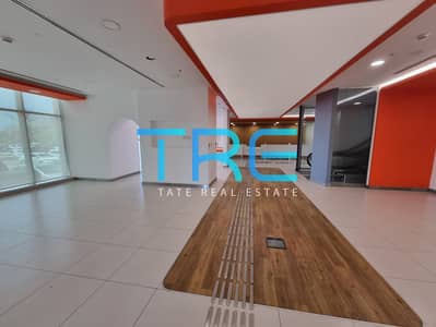 Showroom zum Miete in Corniche Area, Abu Dhabi - Baniyas Tower SR (4). jpeg