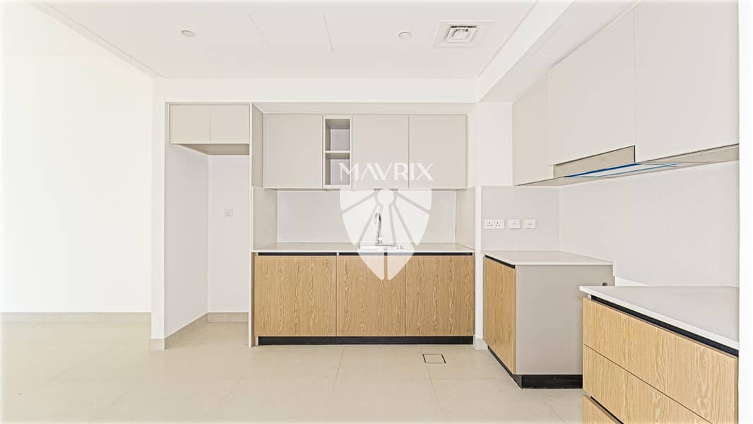 8 Image 8