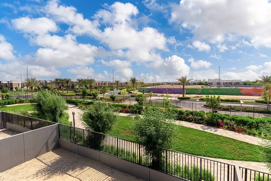EXCLUSIVE | 4BR+M | SPACIOUS EXCLUSIVE | 4BR+M | SPACIOUS
