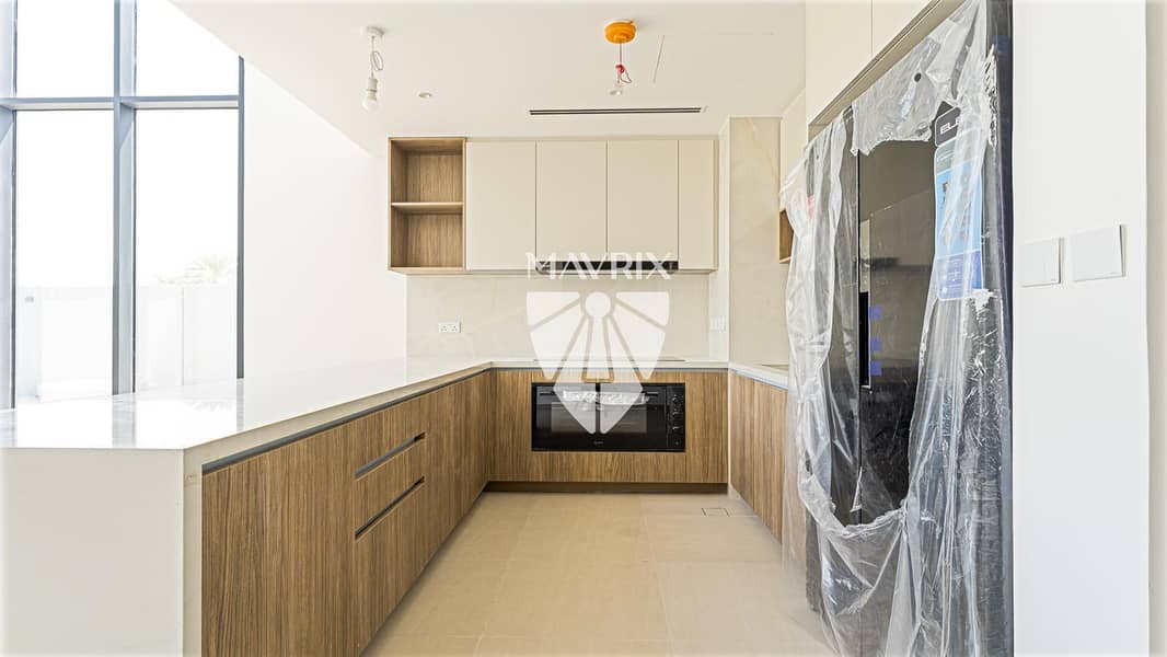 6 Image 6