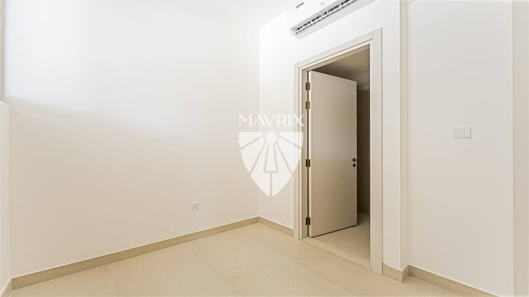 11 Image 11