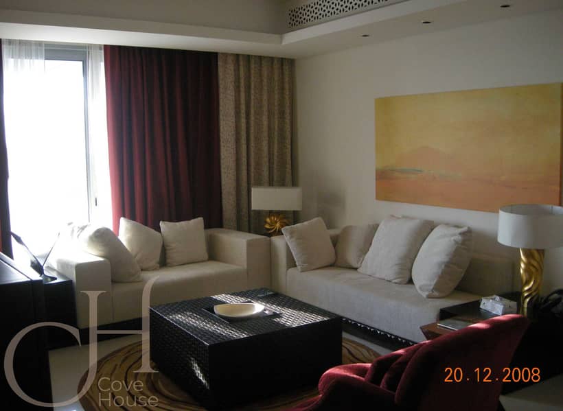 5 Burj Lake Hotel Photo Drawing Hall. jpg