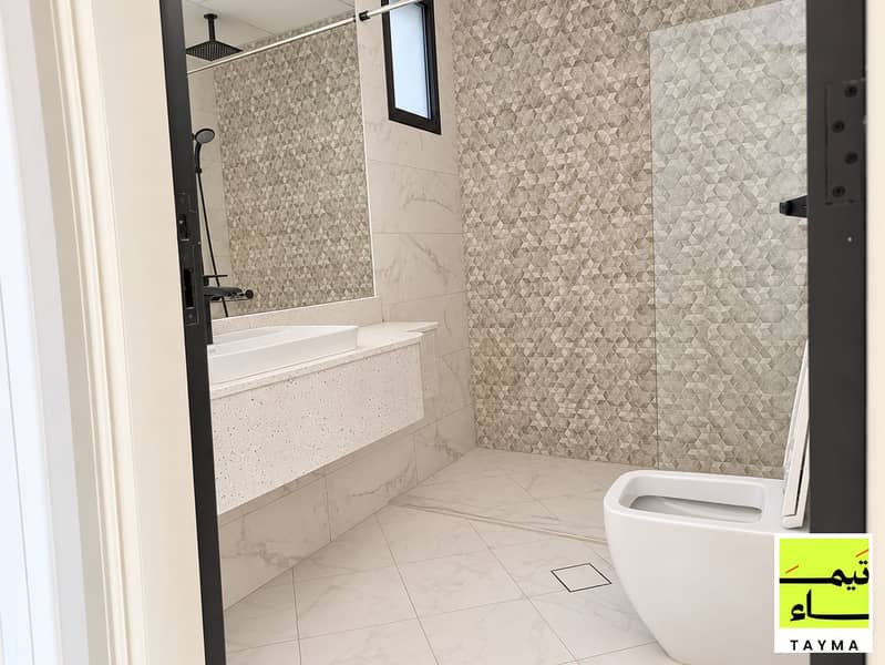 10 Al Tay Gate 305 - Listing Photo 10. png