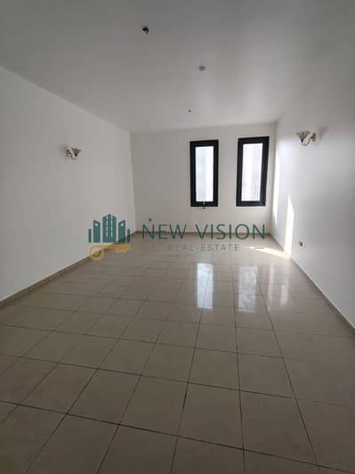 Appartement de 2 chambres à à louer à Al Majaz, Sharjah - WhatsApp Image 2026-09-16 at 13.14. 02. jpeg Appartement de 2 chambres à à louer à Al Majaz, Sharjah - WhatsApp Image 2026-09-16 at 13.14. 02. jpeg