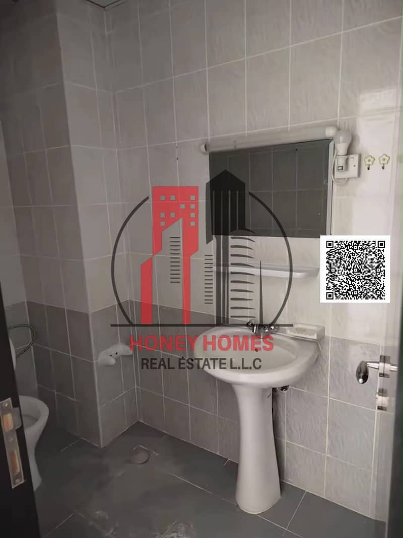 8 dde559dd-8c8e-4382-83d3-9bdd25c81f6b. jpeg