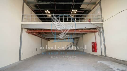 Warehouse in affitto a Industrial Area, Sharjah - مستودع للإيجار في الصناعية 12 مع إمكانية السداد على 4 دفعات. . jpeg Warehouse in affitto a Industrial Area, Sharjah - مستودع للإيجار في الصناعية 12 مع إمكانية السداد على 4 دفعات. . jpeg