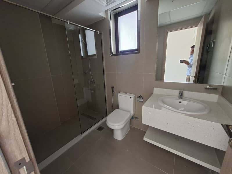 11 35044. jpg
