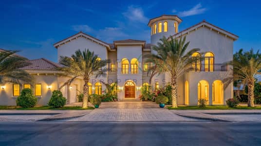 6 Bedroom Villa for Rent in Palm Jumeirah, Dubai - Transform_the_scene_into_night_Nano_Banana_2_99006. png