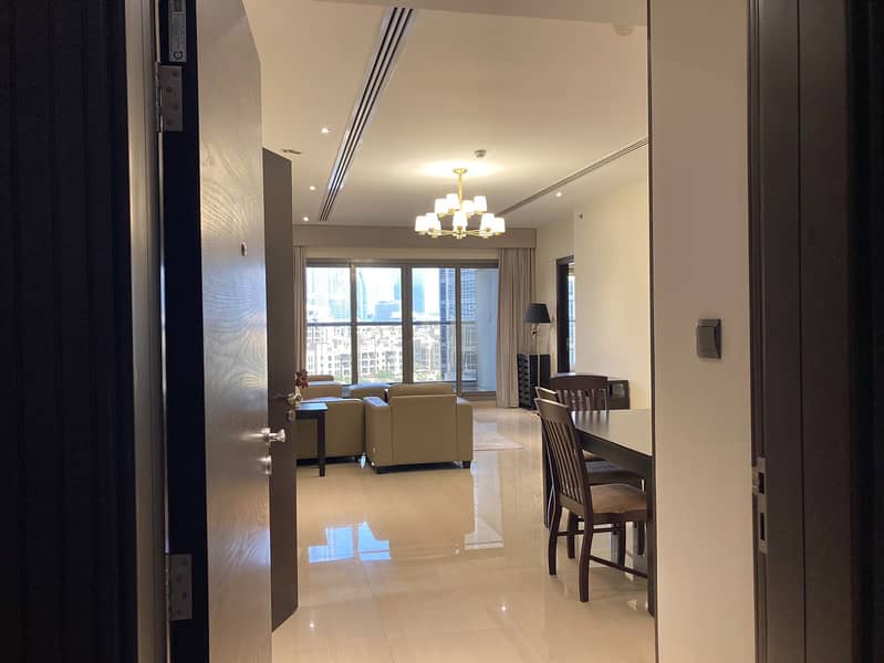 3 204 Elite Downtown Residence Entrance 1. jpeg
