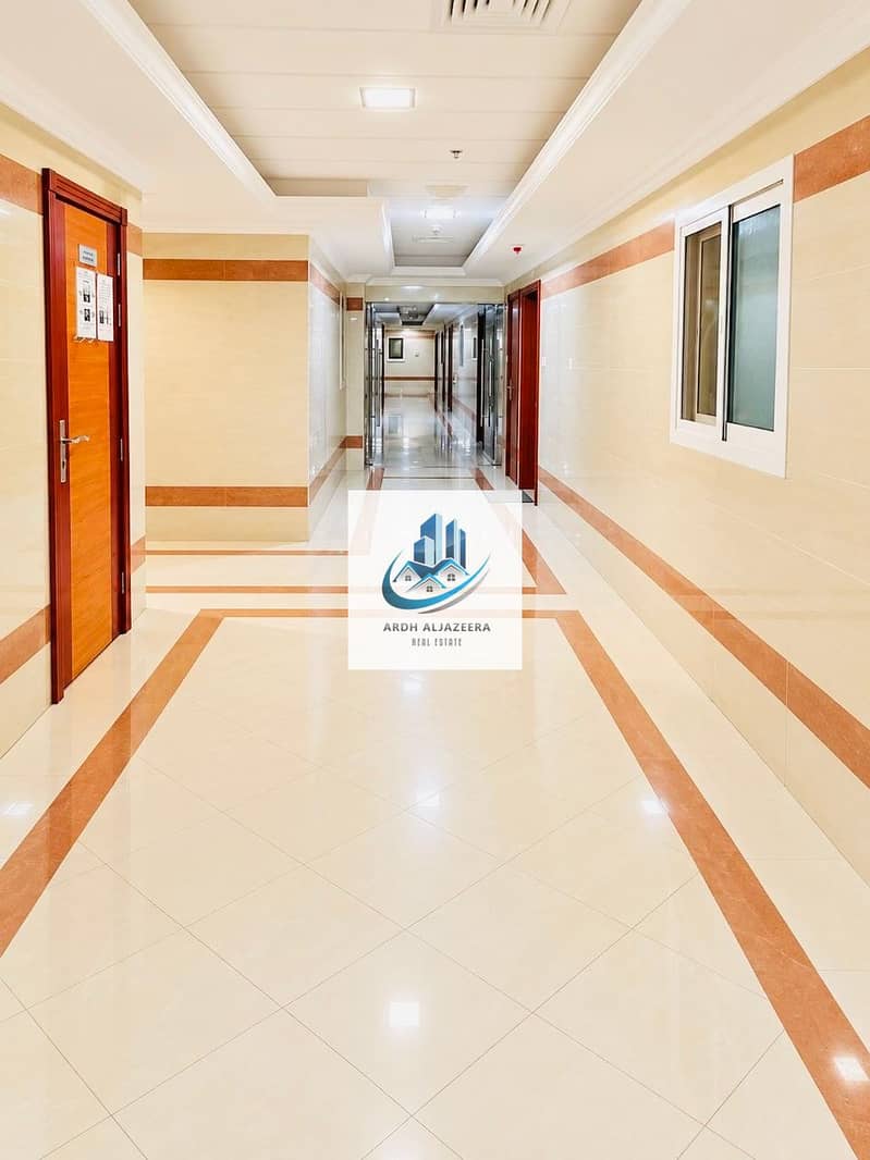 2 bc973b42-bd6f-41e4-93d9-8b37d1ec0c93. jpg