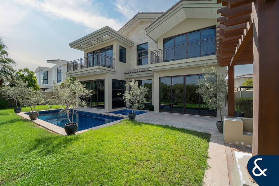 Immaculate Condition | Vacant | Lake Views Immaculate Condition | Vacant | Lake Views