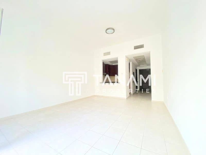 Apartamento en Discovery Gardens,Mediterranean,Building 69, 43000 AED - 16537254 Apartamento en Discovery Gardens,Mediterranean,Building 69, 43000 AED - 16537254