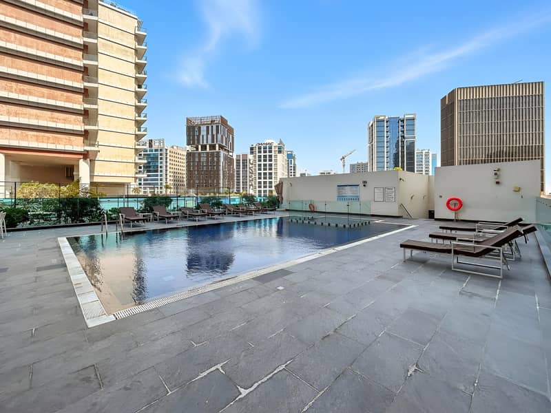 11 Swimming Pool (3). jpg