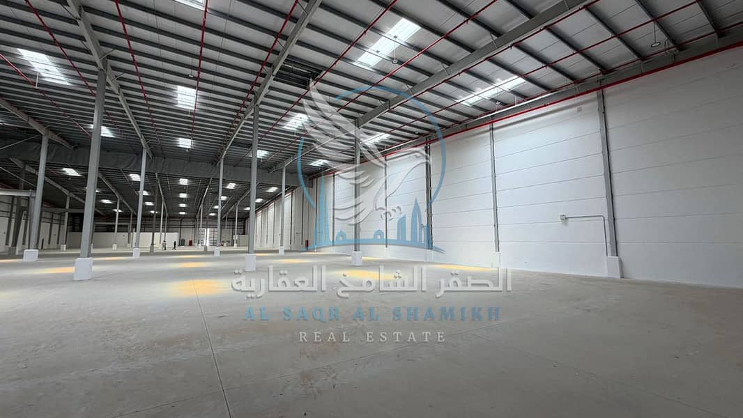 4 yard-for-rent-al-shargah-property-05. jpg