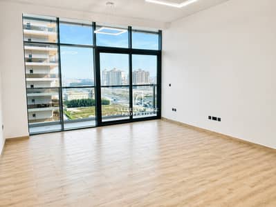 2 Bedroom Apartment for Rent in Dubai Sports City, Dubai - High Floor | Golf View | Spacious Layout 2 Bedroom Apartment for Rent in Dubai Sports City, Dubai - High Floor | Golf View | Spacious Layout