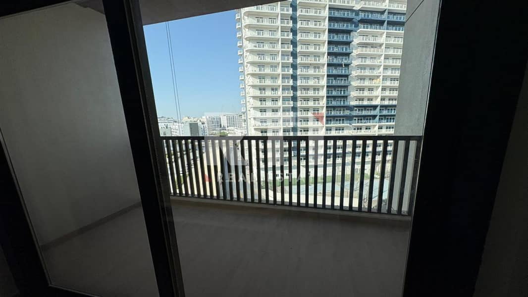 18 Image 18