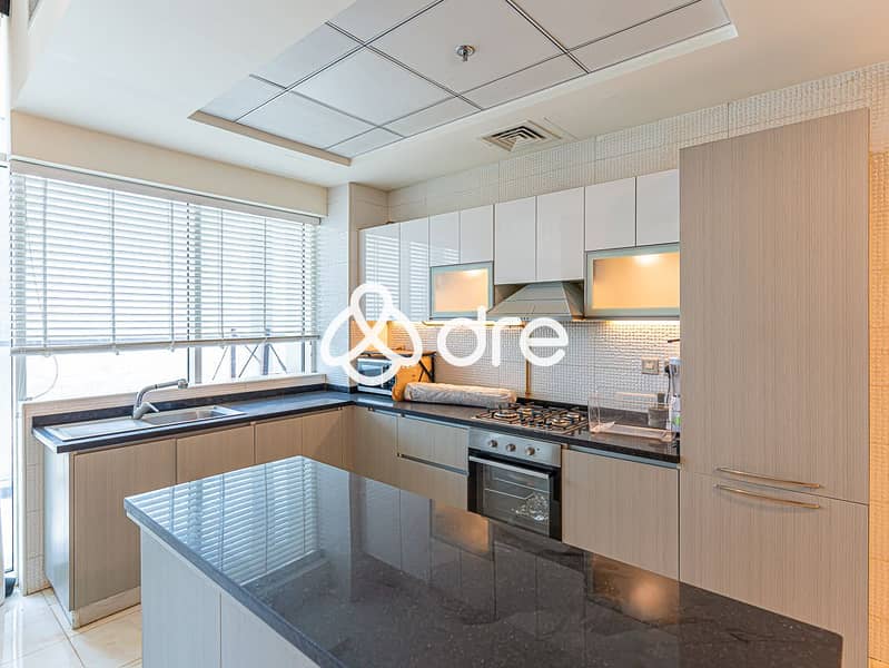 3 DRE07868-Edit. JPG