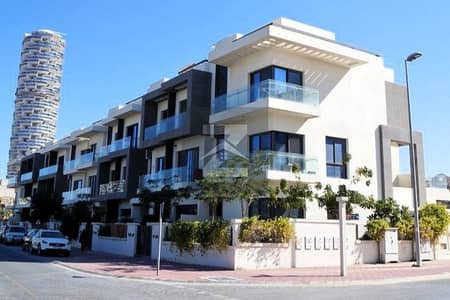 4 habitaciones Villa para en Alquiler en Jumeirah Village Circle (JVC), Dubai - Villa en Jumeirah Village Circle (JVC),JVC District 12,Signature Villas XII, 4 dormitorios, 200000 AED - 16538853 4 habitaciones Villa para en Alquiler en Jumeirah Village Circle (JVC), Dubai - Villa en Jumeirah Village Circle (JVC),JVC District 12,Signature Villas XII, 4 dormitorios, 200000 AED - 16538853