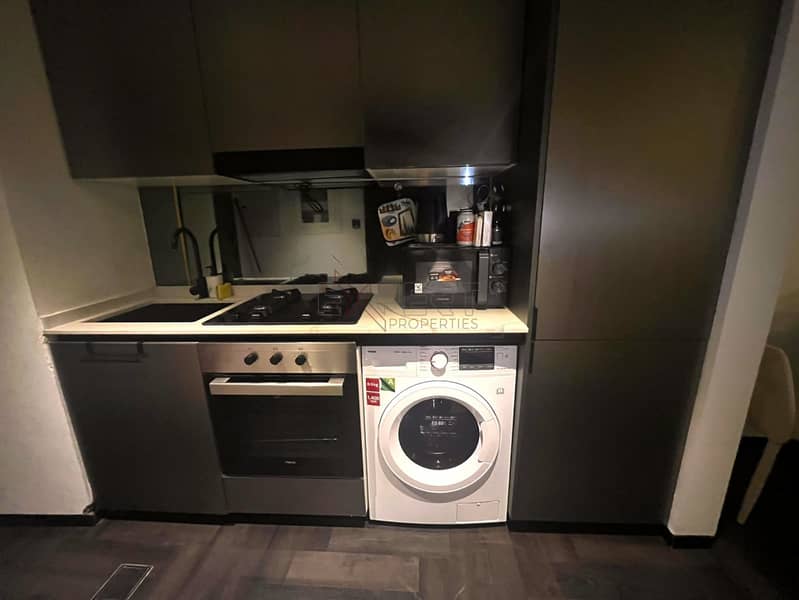 5 Image 5