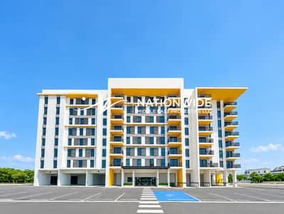 Studio for Rent in Al Shamkha, Abu Dhabi - Modern Studio | Top Amenities | Ideal Location
