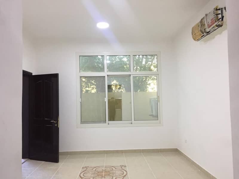 for rent studio nice clean\tawhteeq\no commission fees