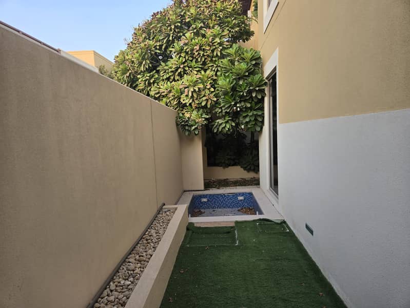3 yard area 4. jpg
