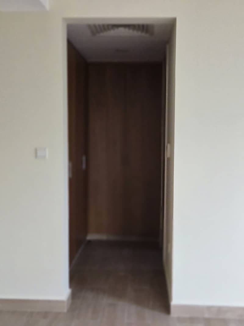 8 master Bedroom 2. jpg