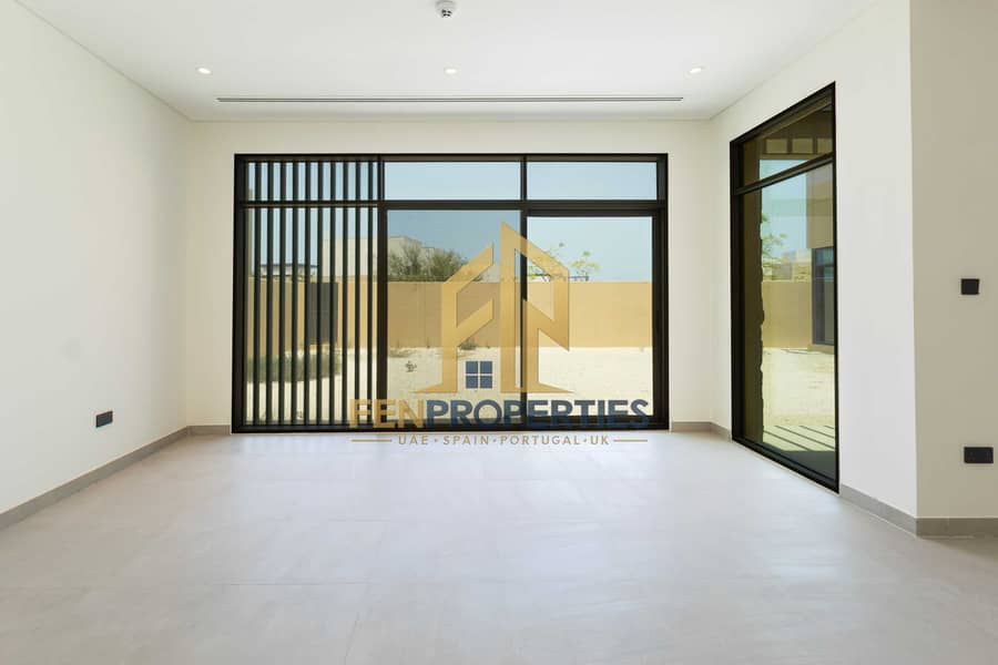 28 Al Jurf Villa AV40-6. jpg