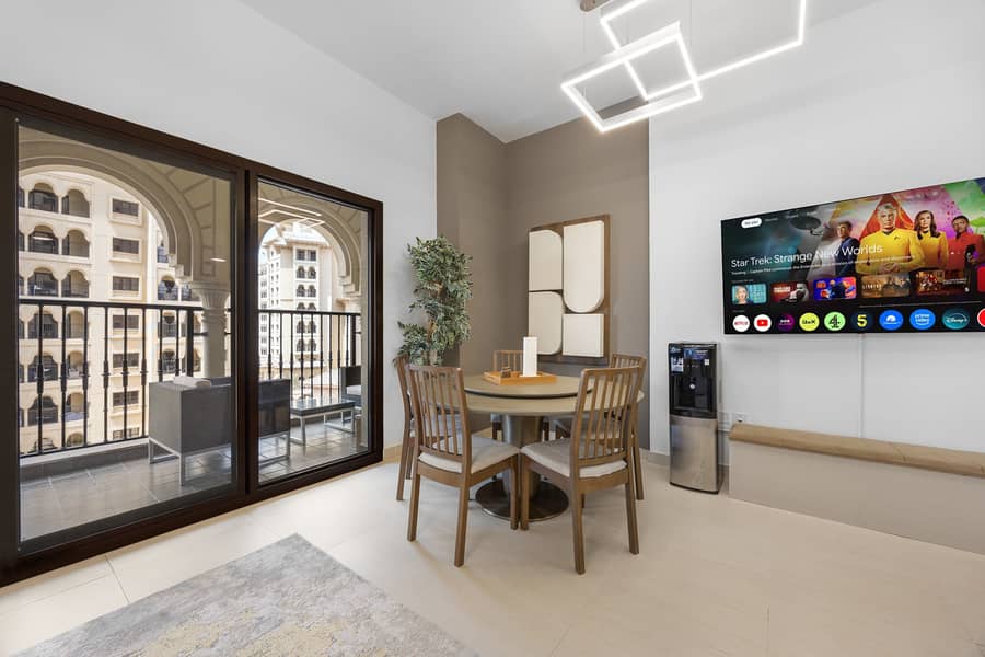 4 04 - 07 Dining by the Arched Window. jpg