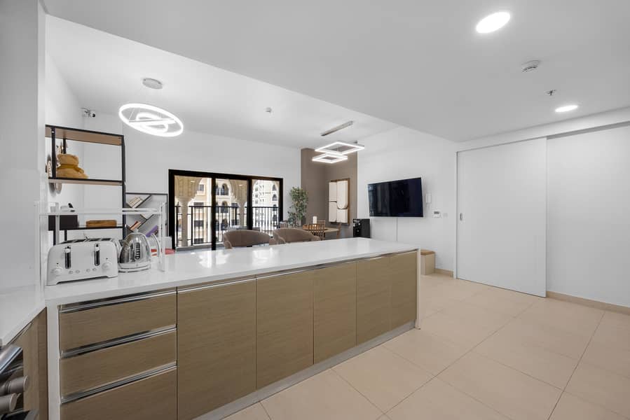 5 05 - 09 Kitchen Island. jpg