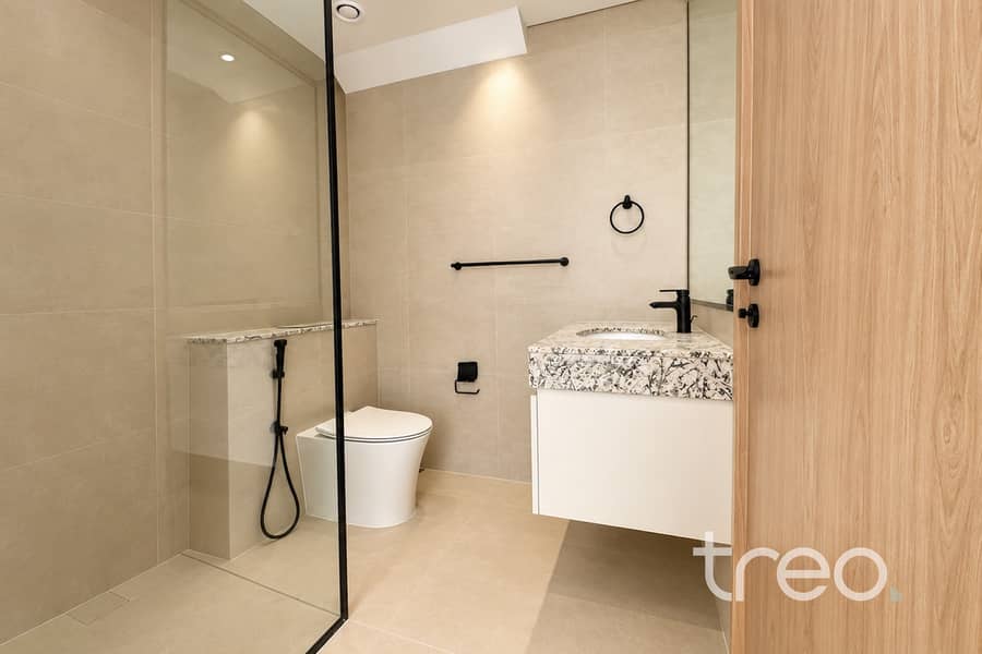 19 Bath_2_J496_Costa_Brava_1__Damac_Lagoons. jpg