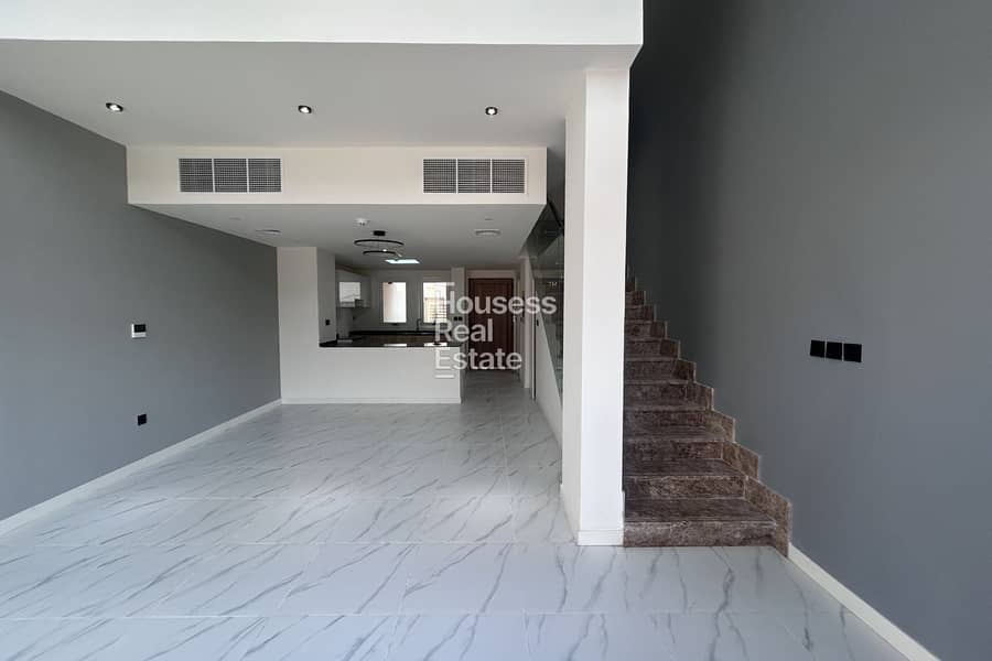 Villetta a schiera a Rukan,Rukan 3, 2 camere da letto, 1750000 AED - 16539632 Villetta a schiera a Rukan,Rukan 3, 2 camere da letto, 1750000 AED - 16539632