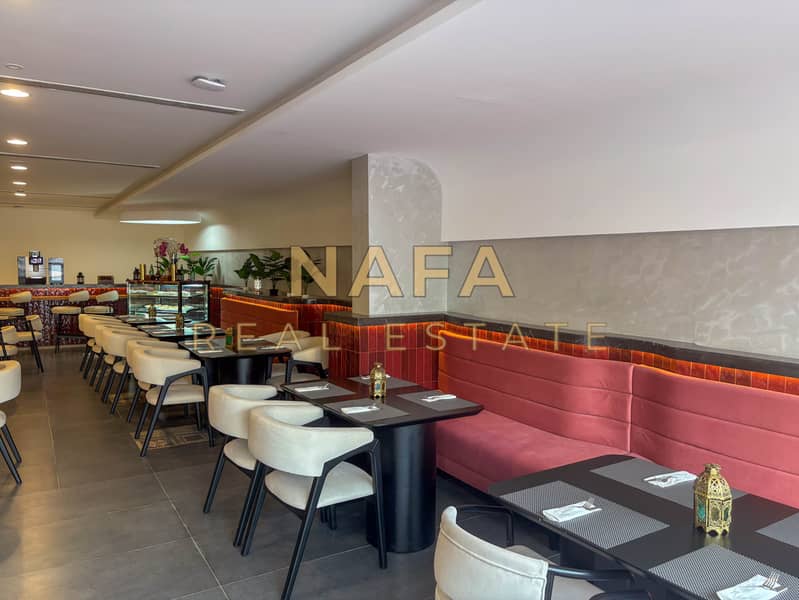 2 lobby_cafe-19. jpg