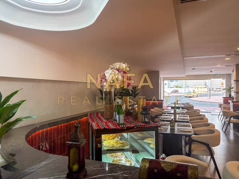 8 lobby_cafe-11. jpg