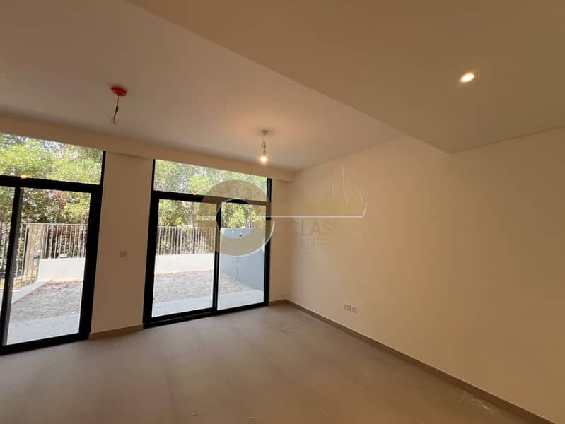5 WhatsApp Image 2026-09-17 at 12.08. 49 PM. jpeg