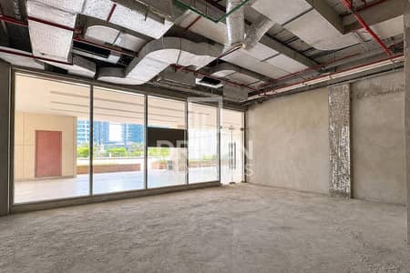 Shop for Sale in Dubai Marina, Dubai - Prime Office | Low Floor | Road facing View