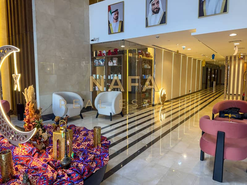 3 giftshop-3. jpg