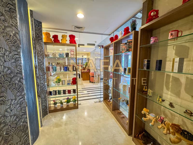 7 giftshop-11. jpg