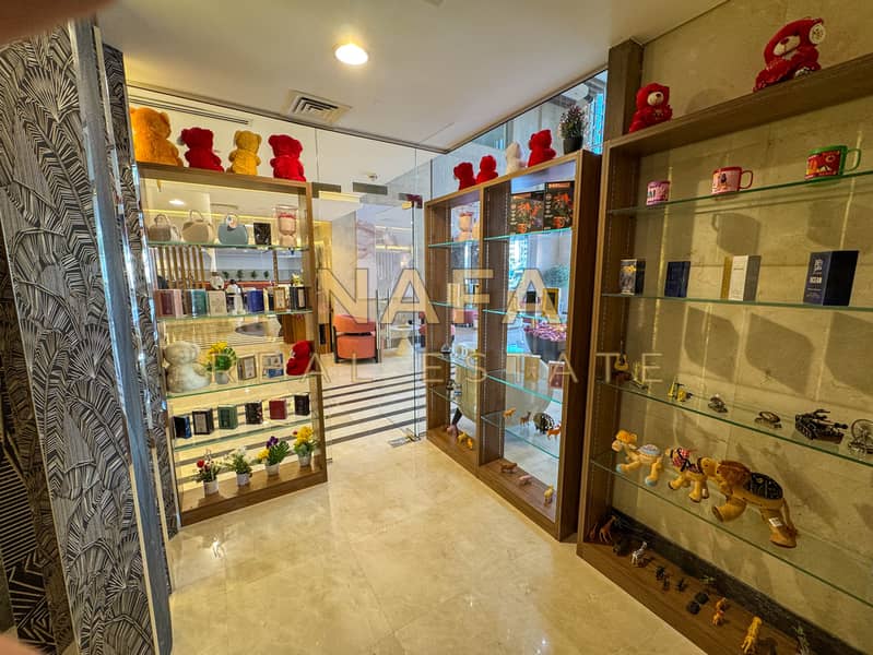 11 giftshop-15. jpg