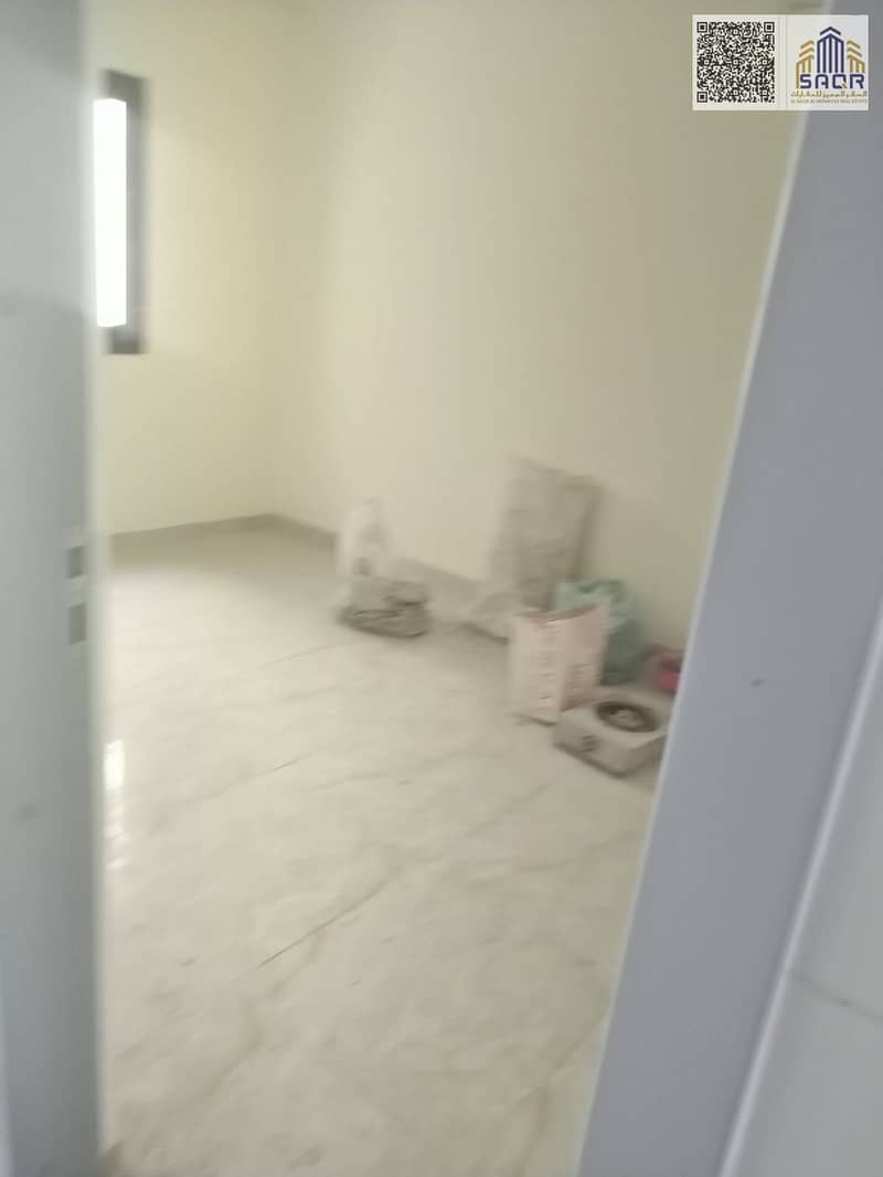 10 1000176084. jpg