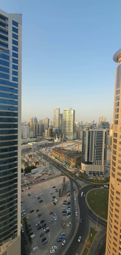 3 Slaapkamers Appartement te Huur in Al Khan, Sharjah - WhatsApp Image 2026-09-17 at 1.07. 09 PM (3). jpeg 3 Slaapkamers Appartement te Huur in Al Khan, Sharjah - WhatsApp Image 2026-09-17 at 1.07. 09 PM (3). jpeg