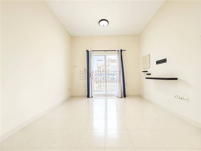 4 Image 4