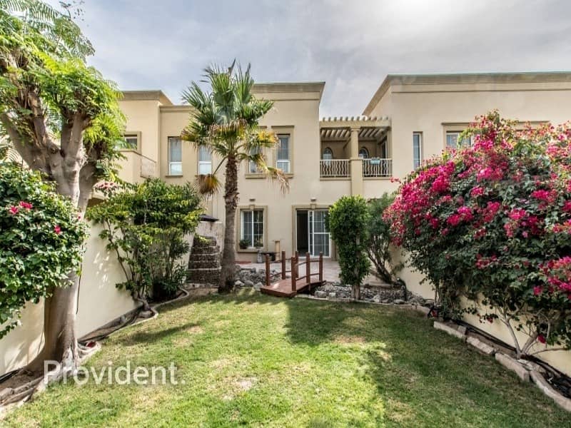 Well-Maintained 2B/R+Study | Landscaped Garden